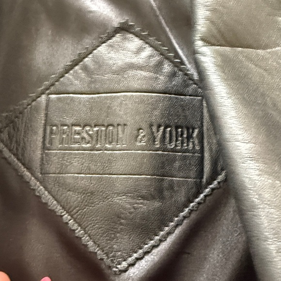 Preston & York Lambskin Black Leather Mid Length Coat size Large - Picture 4 of 16
